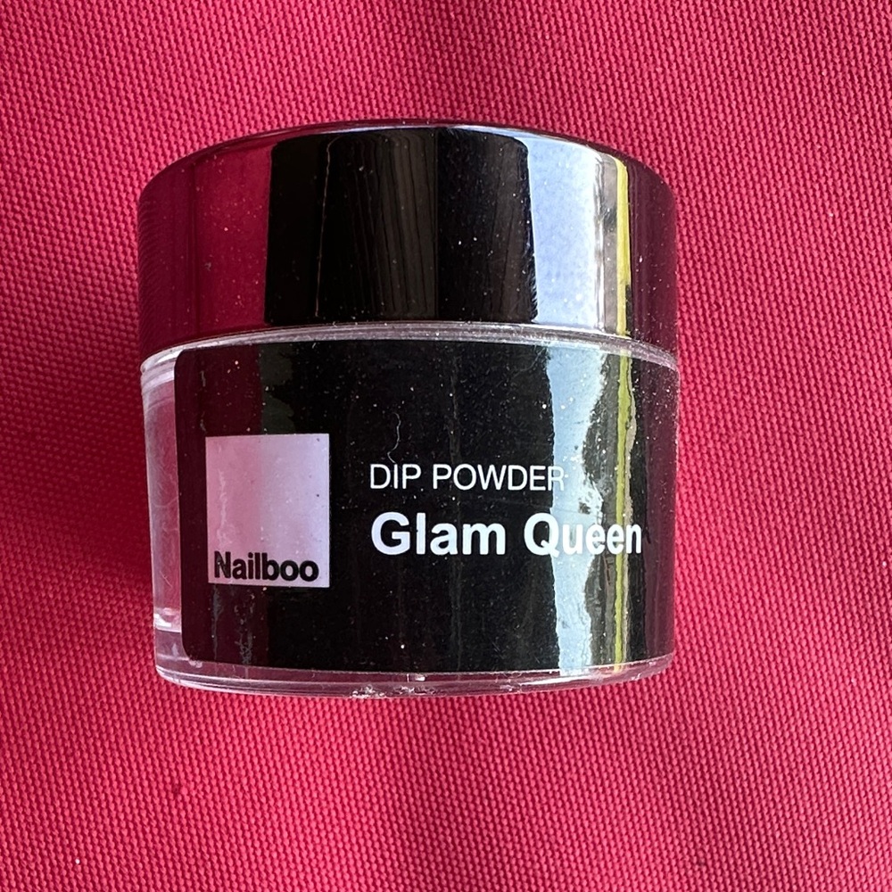 Nailboo Glam Queen Silver Dip Powder